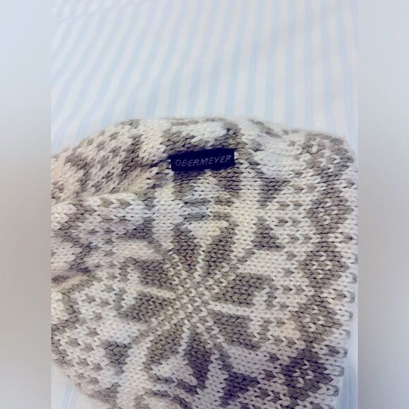 OBERMEYER Women’s beanie hat; One size - Picture 4 of 6